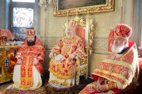 Божественная литургия в праздник иконы Божией Матери "Иверская"