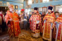 Божественная литургия в праздник иконы Божией Матери "Живоносный Источник"