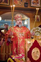 Божественная литургия в праздник иконы Божией Матери "Живоносный Источник"