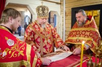 Божественная литургия в субботу Светлой Седмицы