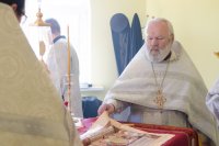 Преосвященнейший Стефан совершил чин освещения престола и храма вмч. Дмитрия Солунского