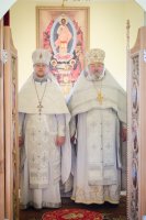 Преосвященнейший Стефан совершил чин освещения престола и храма вмч. Дмитрия Солунского