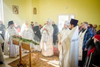 Преосвященнейший Стефан совершил чин освещения престола и храма вмч. Дмитрия Солунского