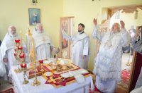 Преосвященнейший Стефан совершил чин освещения престола и храма вмч. Дмитрия Солунского