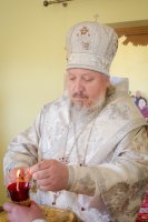 Преосвященнейший Стефан совершил чин освещения престола и храма вмч. Дмитрия Солунского