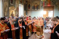 Божественная литургия во вторник 2-й седмицы по Пасхе, Радоницу