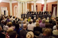 Преосвященный Стефан посетил Пасхальный концерт камерного хора Гомельской областной филармонии