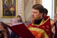 Вечернее богослужение с чтением акафиста нараспев