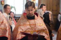 Вечернее богослужение с чтением акафиста нараспев