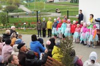 Праздничный концерт «Следуя за Христом» Праздничный концерт «Следуя за Христом»