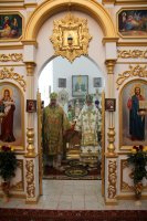 Преосвященный Стефан сослужил за Божественной литургией митрополиту Черниговскому и Новгород-Северскому Амвросию