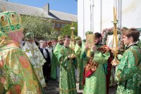 Преосвященный Стефан сослужил за Божественной литургией митрополиту Черниговскому и Новгород-Северскому Амвросию