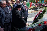 Преосвященнейший Стефан посетил митинг посвященный 72-летию Победы в Великой отечественной войне Преосвященнейший Стефан посетил митинг посвященный 72-летию Победы в Великой отечественной войне