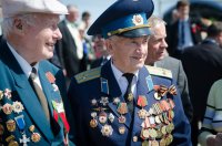 Преосвященнейший Стефан посетил митинг посвященный 72-летию Победы в Великой отечественной войне Преосвященнейший Стефан посетил митинг посвященный 72-летию Победы в Великой отечественной войне