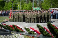 Преосвященнейший Стефан посетил митинг посвященный 72-летию Победы в Великой отечественной войне Преосвященнейший Стефан посетил митинг посвященный 72-летию Победы в Великой отечественной войне