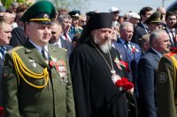 Преосвященнейший Стефан посетил митинг посвященный 72-летию Победы в Великой отечественной войне Преосвященнейший Стефан посетил митинг посвященный 72-летию Победы в Великой отечественной войне