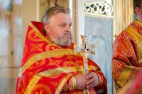 Божественная литургия в день Преполовения Пятидесятницы