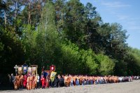 Крестный ход и Божественная литургия под открытым небом на территории бывшего Макарьевского монастыря