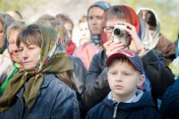 Крестный ход и Божественная литургия под открытым небом на территории бывшего Макарьевского монастыря