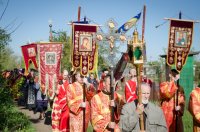 Крестный ход и Божественная литургия под открытым небом на территории бывшего Макарьевского монастыря