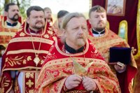 Крестный ход и Божественная литургия под открытым небом на территории бывшего Макарьевского монастыря