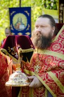 Крестный ход и Божественная литургия под открытым небом на территории бывшего Макарьевского монастыря