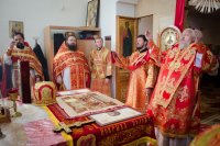 Божественная литургия в праздник иконы Божией Матери "Неупиваемая чаша"