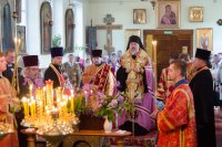 Божественная литургия в канун дня памяти свт. Николая Чудотворца Божественная литургия в канун дня памяти свт. Николая Чудотворца