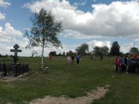 Уборка бывшего захоронения святого заступника земли Гомельской — праведного Иоанна Кормянского в деревне Огородня.