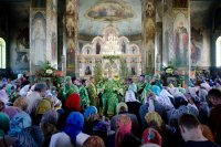 Божественная литургия в День Святой Живоначальной Троицы