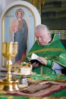 Божественная литургия в День Святой Живоначальной Троицы