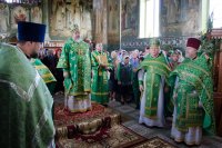 Божественная литургия в День Святой Живоначальной Троицы