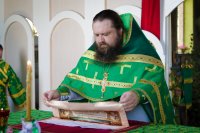 Божественная литургия в День Святой Живоначальной Троицы