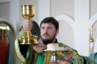 Божественная литургия в День Святой Живоначальной Троицы