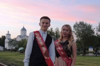 Торжественное шествие выпускников