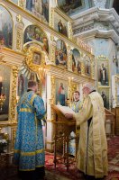 Божественная литургия в праздник Табынской и "Знамение" Курской-Коренной икон Божией Матери