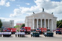 Преосвященнейший Стефан посетил торжественный выпуск офицеров-спасателей Преосвященнейший Стефан посетил торжественный выпуск офицеров-спасателей