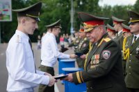 Преосвященнейший Стефан посетил торжественный выпуск офицеров-спасателей Преосвященнейший Стефан посетил торжественный выпуск офицеров-спасателей