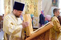 Божественная литургия в Свято-Петро-Павловском кафедральном соборе г.Гомеля