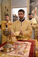 Божественная литургия в понедельник 4-й седмица по Пятидесятнице