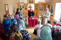 Преосвященный Стефан совершил  Божественную литургию в  храме свт. Николая Чудотворца в гп. Василевичи.