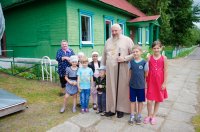 Преосвященный Стефан совершил  Божественную литургию в  храме свт. Николая Чудотворца в гп. Василевичи.