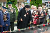 Преосвященнейший Стефан принял участие в торжественном митинге и шествии, посвященных Дню независимости Республики Беларусь