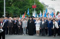 Преосвященнейший Стефан принял участие в торжественном митинге и шествии, посвященных Дню независимости Республики Беларусь