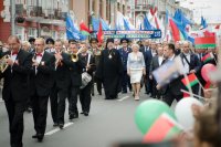 Преосвященнейший Стефан принял участие в торжественном митинге и шествии, посвященных Дню независимости Республики Беларусь