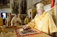 Божественная литургия в день обретения мощей преподобного Максима Грека