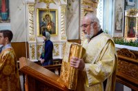 Божественная литургия в день обретения мощей преподобного Максима Грека