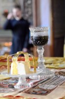 Божественная литургия в день обретения мощей преподобного Максима Грека