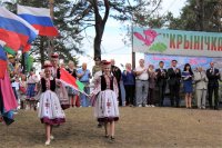 РОГАЧЕВ. Торжественное открытие юбилейной 25-й смены международного лагеря мира и дружбы детей славянских народов «Крыничка 2017»