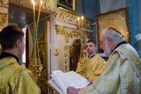 Преосвященный Стефан возглавил Божественную литургию в пределе Казанской иконы Божией Матери